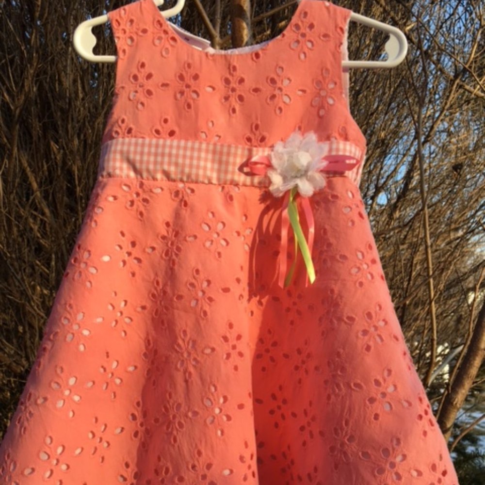 Adorable,Peach, NWOT in Broderie Anglaise, with white flower ,& petticoats 24mth
